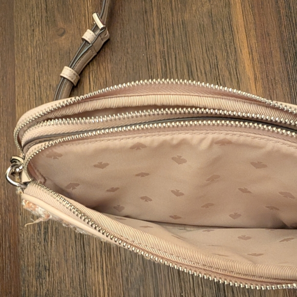 Kate Spade Beige Tweed Wristlet